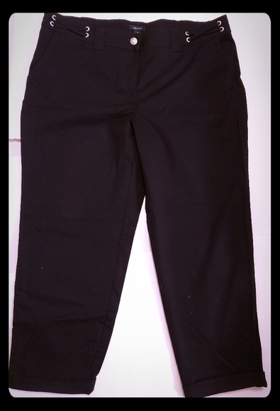 Nautica Capri Pants - Picture 1 of 4